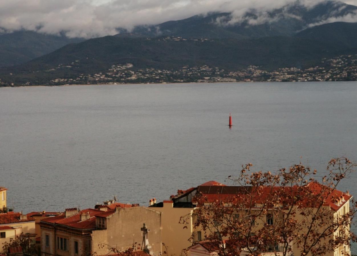 Hotel Albion Ajaccio  Kültér fotó